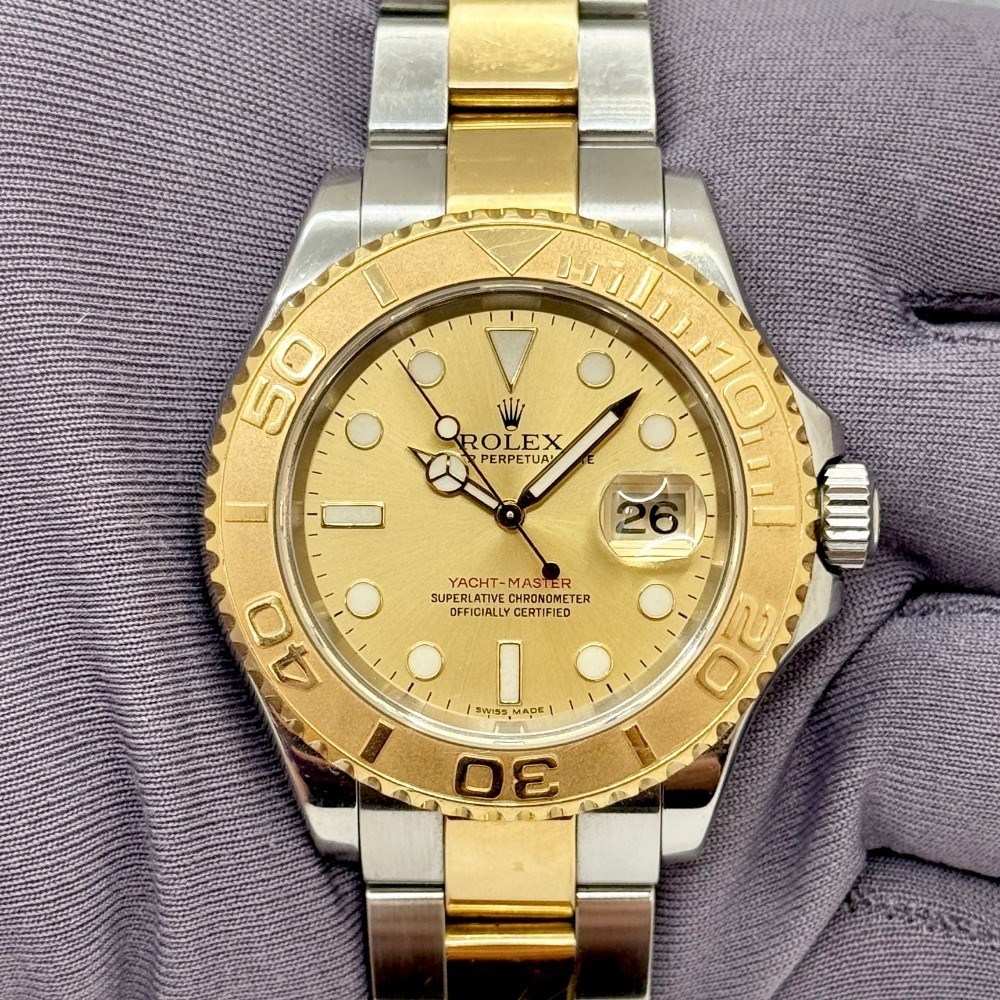 YACHT-MASTER