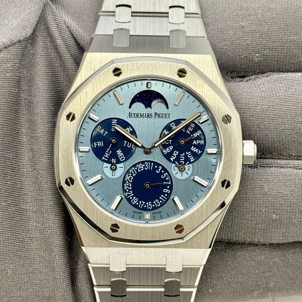ROYAL OAK PERPETUAL CALENDAR ULTRA-THIN