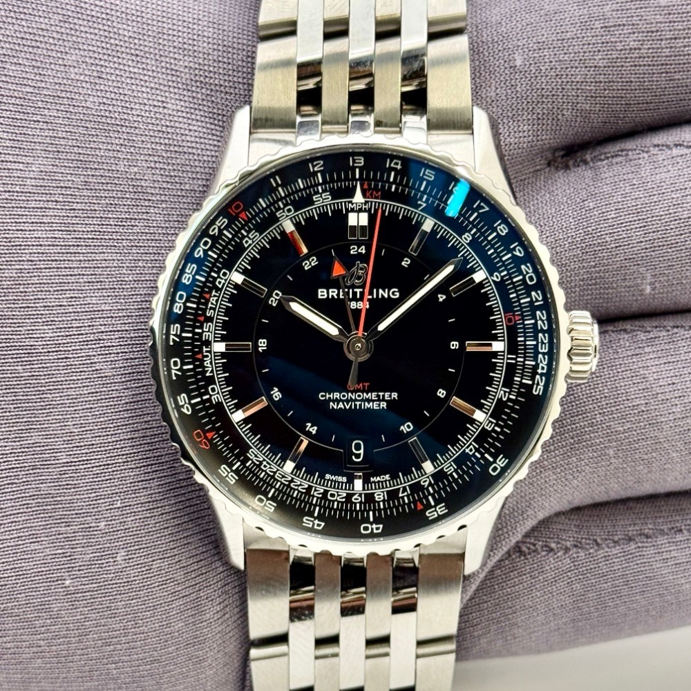 NAVITIMER GMT 41